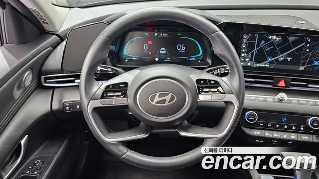 Hyundai AVANTE Новый Avante (CN7) — Фото автомобиля 13