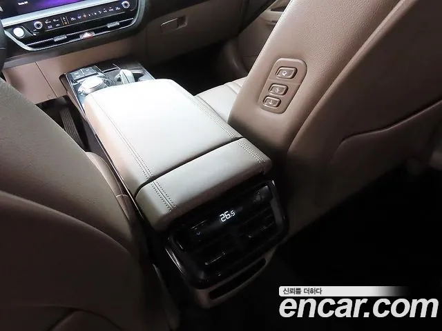 Kia K8 K8 Hybrid — Фото автомобиля 16