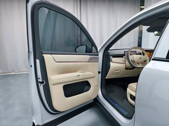 Huajing Baojun S — Фото автомобиля 12