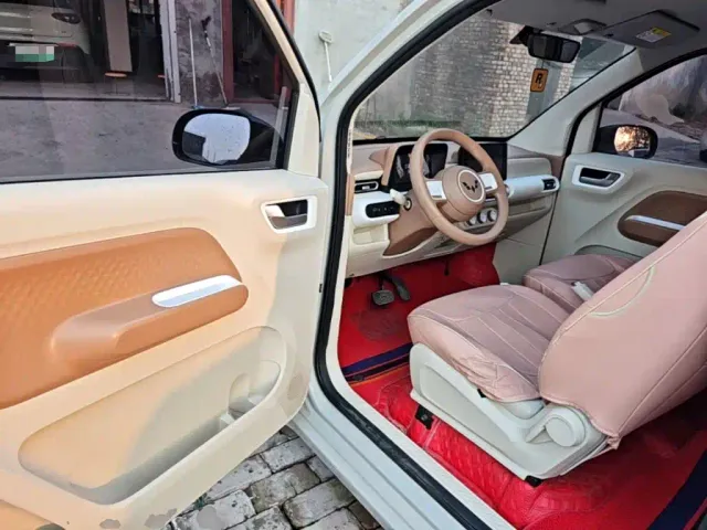 Wuling Hongguang Mini EV — Фото автомобиля 15