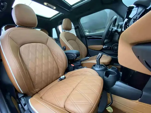 MINI Hatch — Фото автомобиля 10
