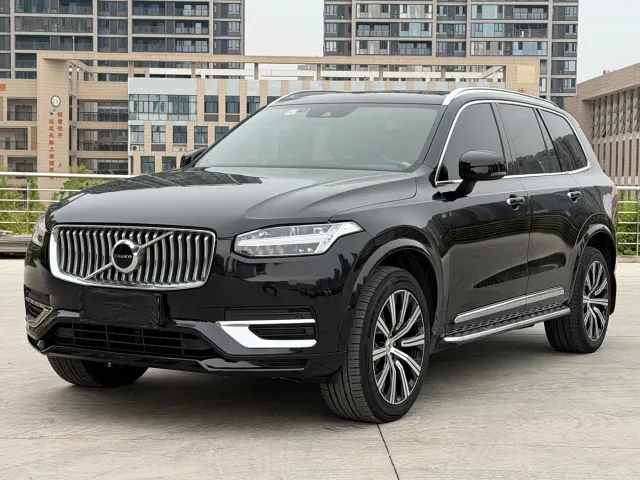 Фотография автомобиля — Volvo XC90