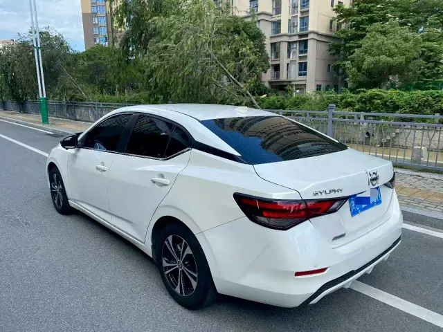 Nissan Sylphy — Фото автомобиля 9