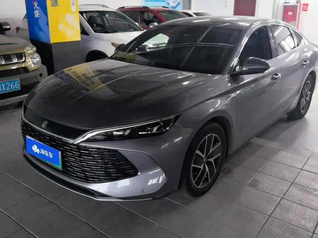 Фотография автомобиля — BYD Qin L