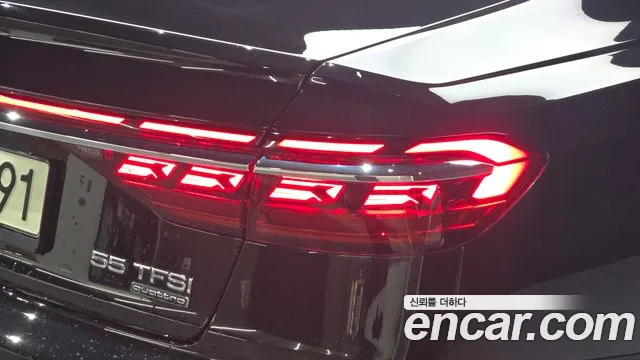 Audi A8 55 TFSI quattro Premium LWB — Фото автомобиля 19