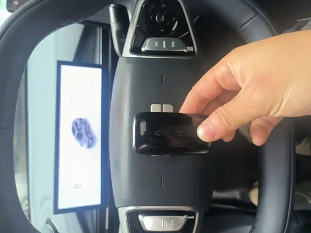 Geely Galaxy E5 — Фото автомобиля 8