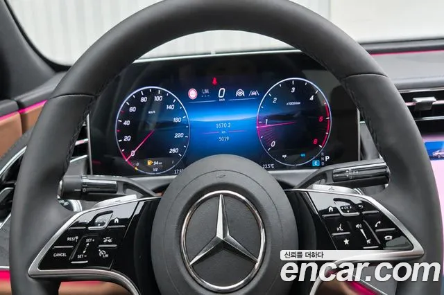 Mercedes-Benz E-Class W214 — Фото автомобиля 8