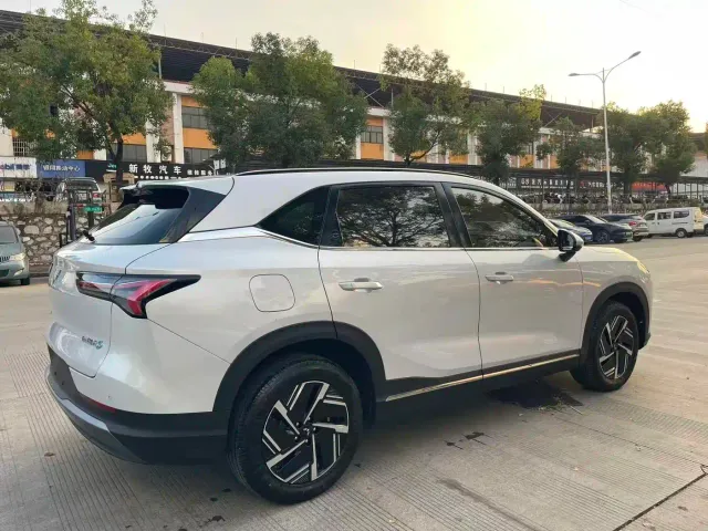 Wuling Starlight S — Фото автомобиля 9