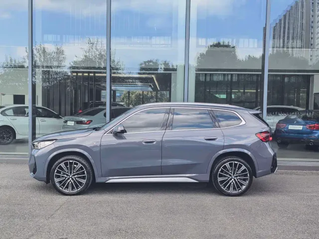 BMW X1 — Фото автомобиля 5