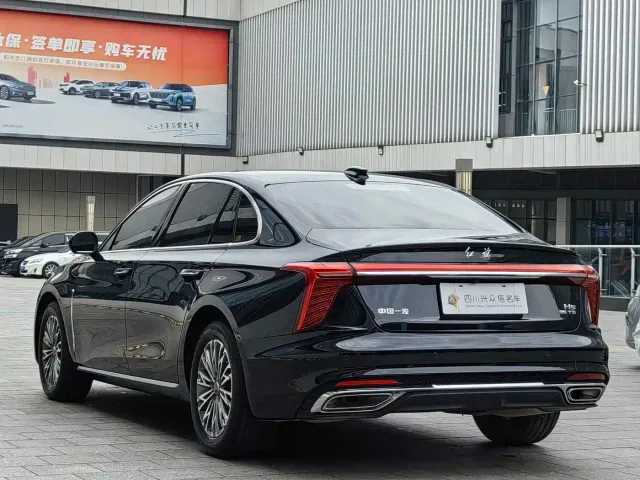 Hongqi H5 — Фото автомобиля 5