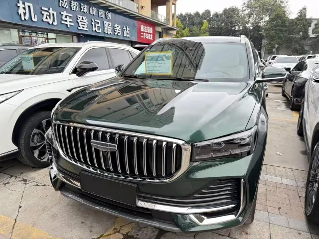 Фотография автомобиля — Geely Xingyue L