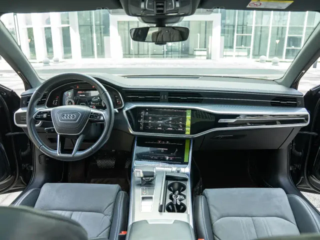 Audi A6L — Фото автомобиля 12