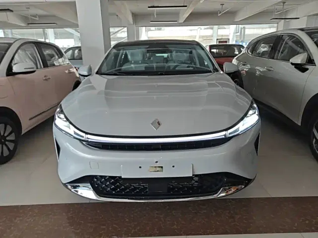 Baojun Xiangjing — Фото автомобиля 2