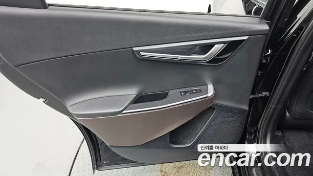 Kia EV6 — Фото автомобиля 14