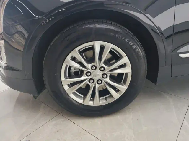 Cadillac XT5 — Фото автомобиля 6