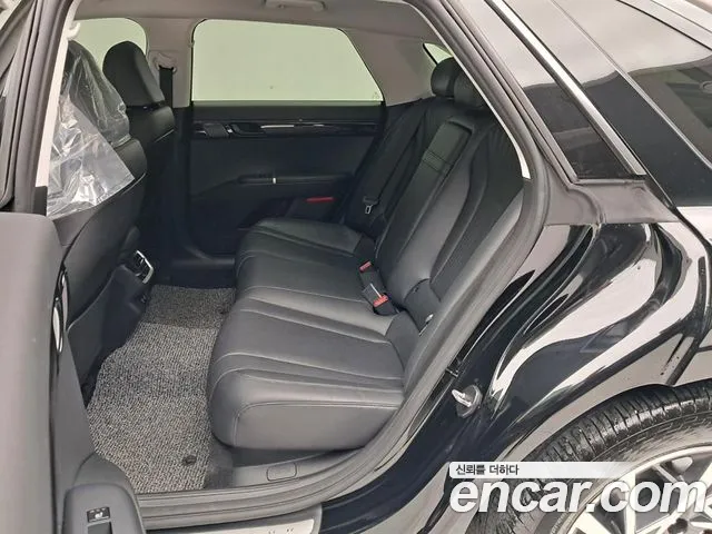 Hyundai Grandeur GN7 — Фото автомобиля 12
