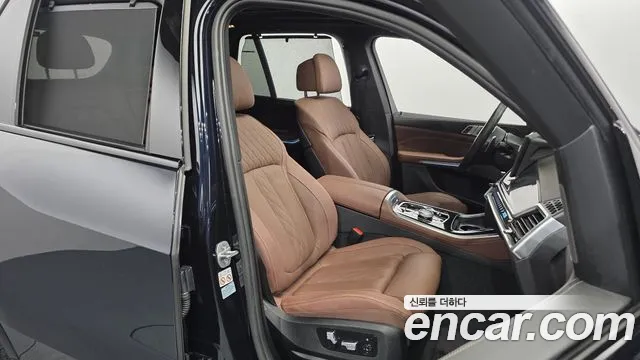 BMW X5 xDrive 40i M Sport — Фото автомобиля 11