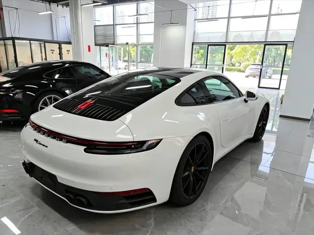 Porsche 911 — Фото автомобиля 5