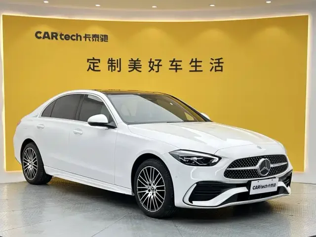 Mercedes-Benz C-Class — Фото автомобиля 2