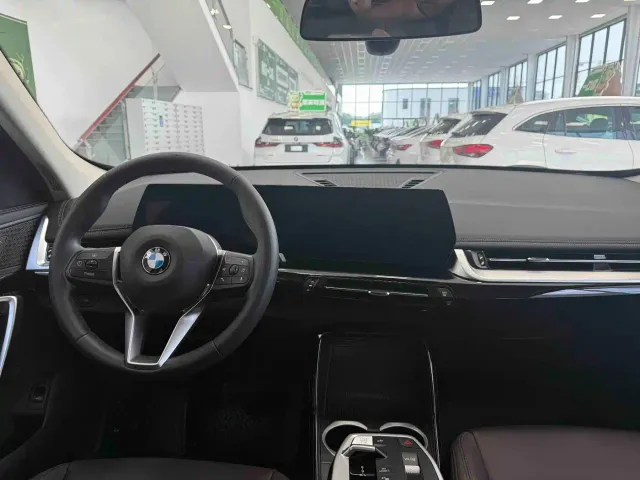 BMW X1 — Фото автомобиля 19
