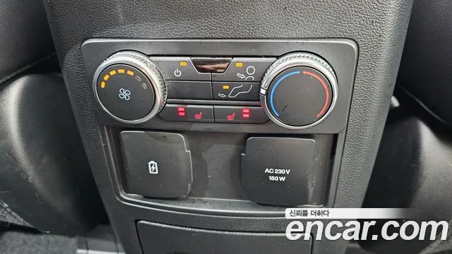 Ford Explorer Generation 6 — Фото автомобиля 18