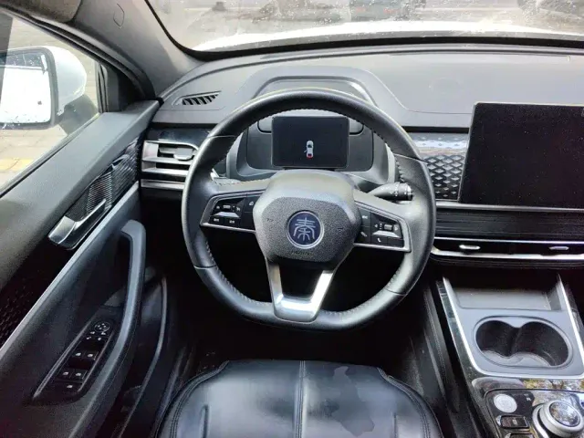BYD Qin PLUS — Фото автомобиля 2