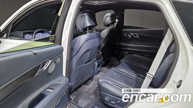 Genesis GV80 — Фото автомобиля 11