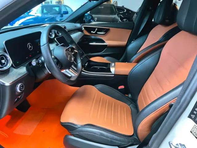Mercedes-Benz C-Class — Фото автомобиля 6
