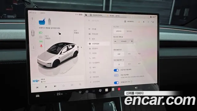 Tesla Model Y — Фото автомобиля 27