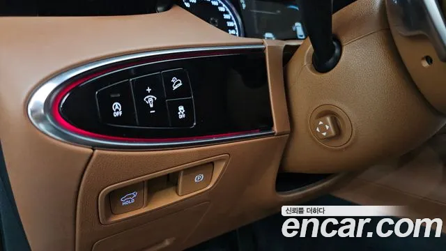 Genesis GV70 — Фото автомобиля 18