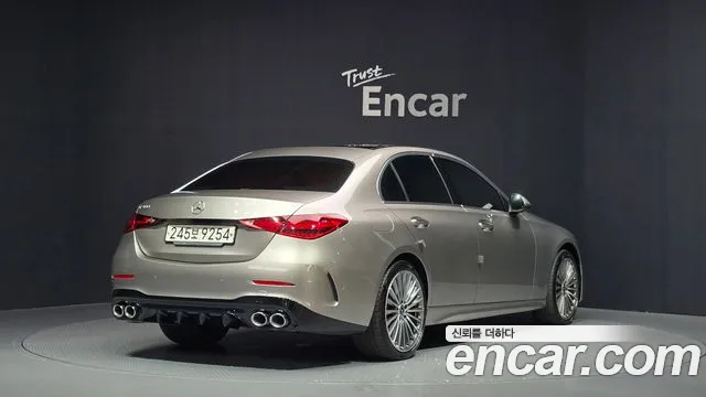 Mercedes-Benz C-Class — Фото автомобиля 2