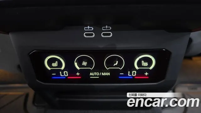 BMW 5 Series G60 — Фото автомобиля 21