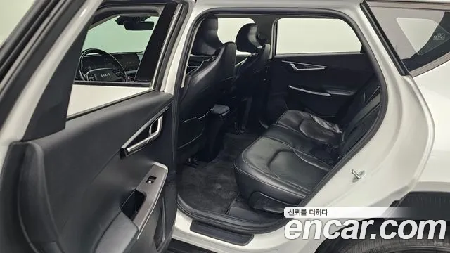 Kia EV6 — Фото автомобиля 29