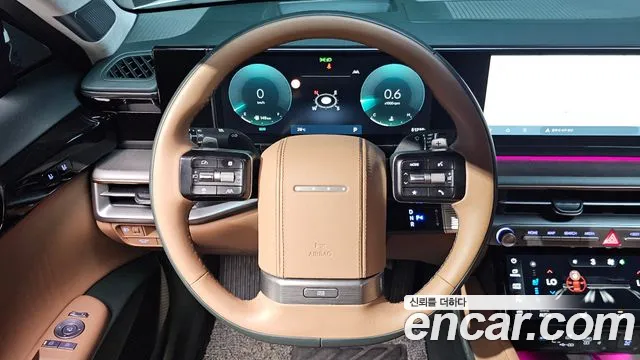 Hyundai Grandeur Grandeur (GN7) 2.5 Бензин 2WD — Фото автомобиля 11