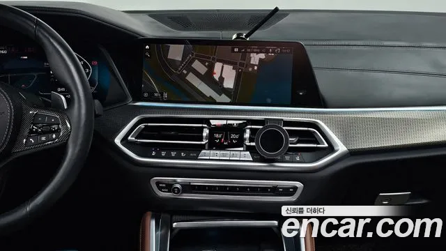 BMW X6 xDrive40i M Sport — Фото автомобиля 15