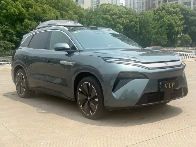 BYD Tang L — Фото автомобиля 2