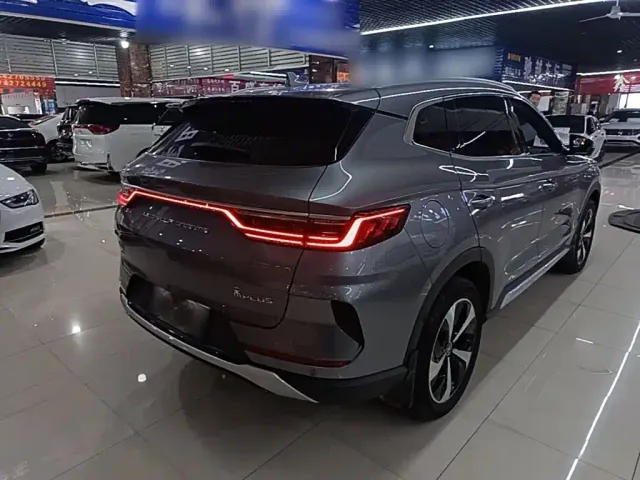 BYD Song PLUS — Фото автомобиля 6
