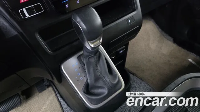 Hyundai Staria Staria L3.5 Карго 5 мест — Фото автомобиля 9