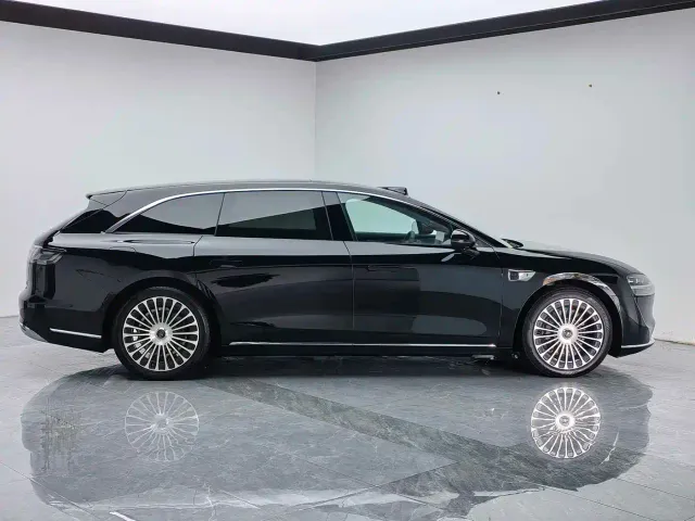 Stelato S9T — Фото автомобиля 7