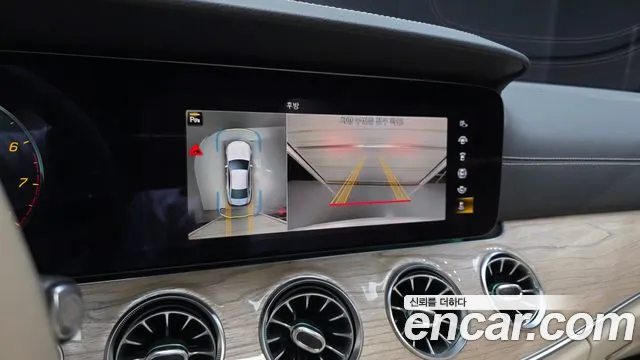 Mercedes-Benz CLS-Class — Фото автомобиля 15