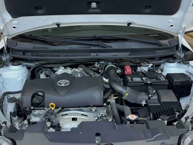 Toyota YARiS L Zhi Xuan 2022 1.5L CVT Leading PLUS Edition — Фото автомобиля 19