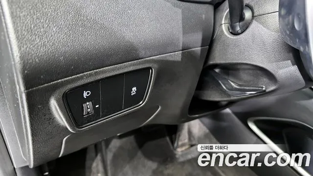 Hyundai Tucson Tucson (NX4) Дизель 2.0 2WD — Фото автомобиля 15