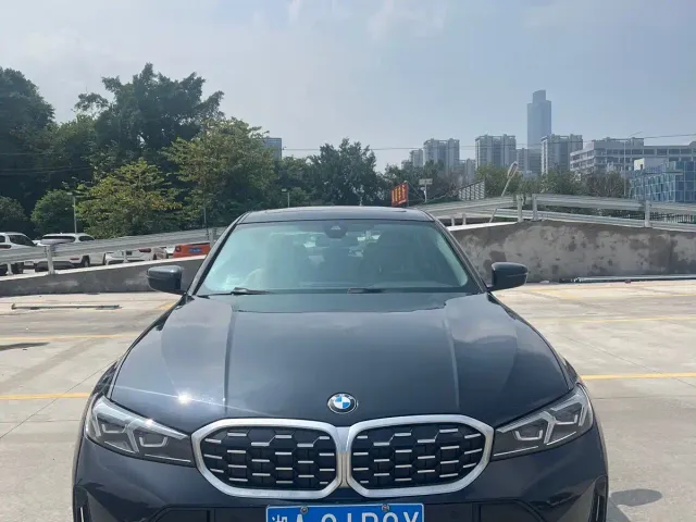 BMW 3 Series — Фото автомобиля 2