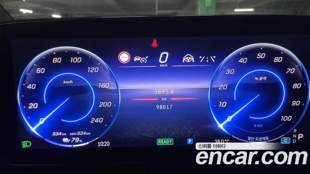 Mercedes-Benz EQS — Фото автомобиля 11