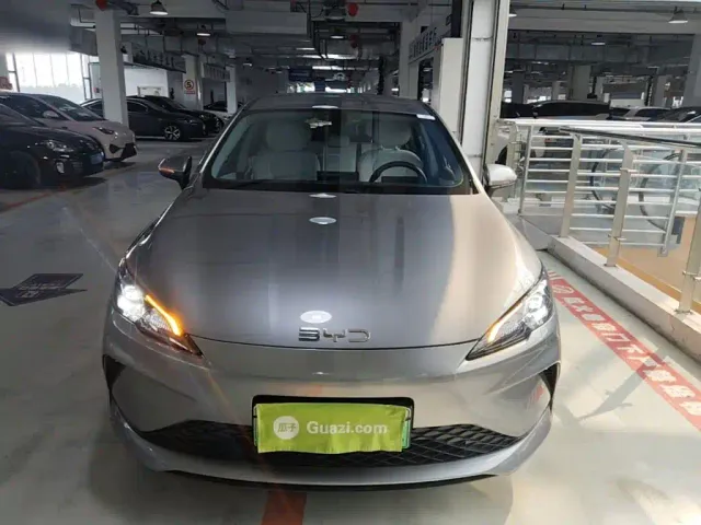 BYD Seal 05 DM-i — Фото автомобиля 2