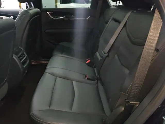 Cadillac XT5 — Фото автомобиля 16