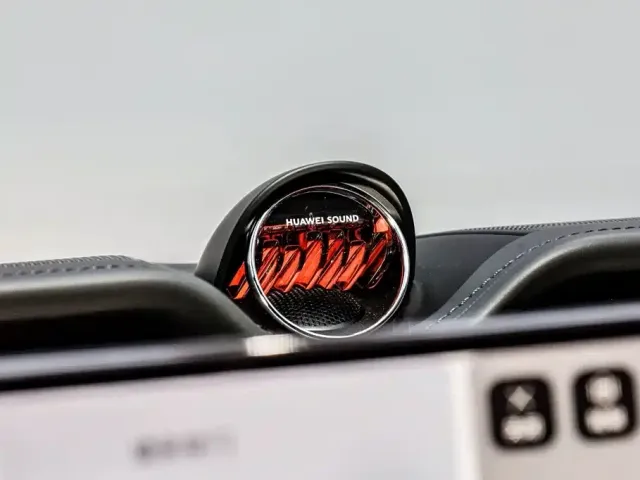 Stelato S9T — Фото автомобиля 18