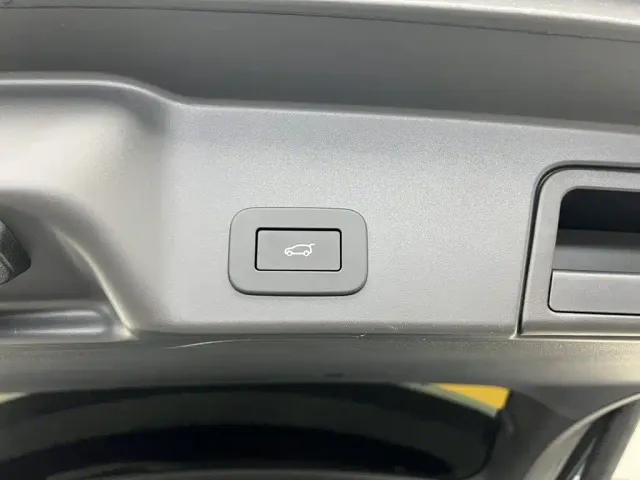 Land Rover Range Rover Evoque — Фото автомобиля 30