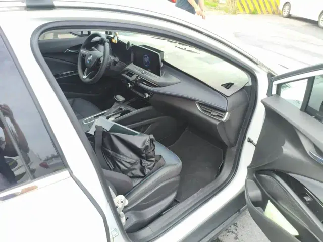 Buick Velite 6 — Фото автомобиля 21