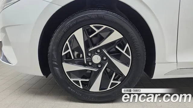 Hyundai Grandeur — Фото автомобиля 4